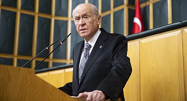 Bahçeli: Suça karışmamış kim varsa gelip ailesiyle kucaklaşmalıdır