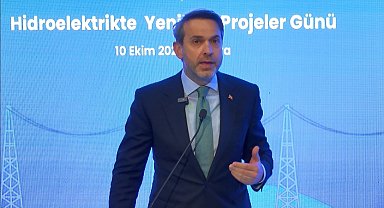 Bakan Bayraktar: Türkiye nükleer rönesansa gidiyor