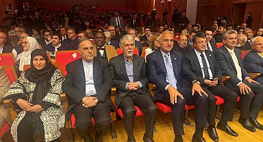 Bakan Ersoy: Yıl boyunca İran ve Türkiye'de etkinlikler düzenlenecek