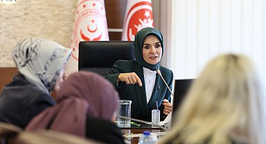 Bakan Göktaş, kadın STK temsilcileri ile buluştu