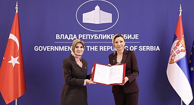 Bakan Göktaş, Sırbistan'da mevkidaşlarıyla görüştü