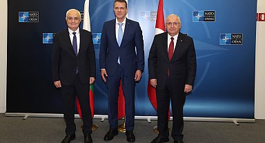 Bakan Güler, Romanya ve Bulgaristanlı mevkidaşlarıyla bir araya geldi