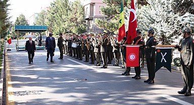 Bakan Güler, Senegal Silahlı Kuvvetler Bakanı Diop ile görüştü