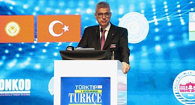 Bakan Memişoğlu, 1'inci Uluslararası Türkçe Konuşulan Ülkeler Tıp Kongresi'ne katıldı