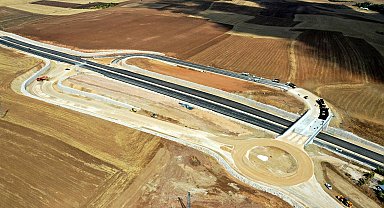 Bakan Uraloğlu: Kaman'ın ulaşım altyapısını güçlendirdik