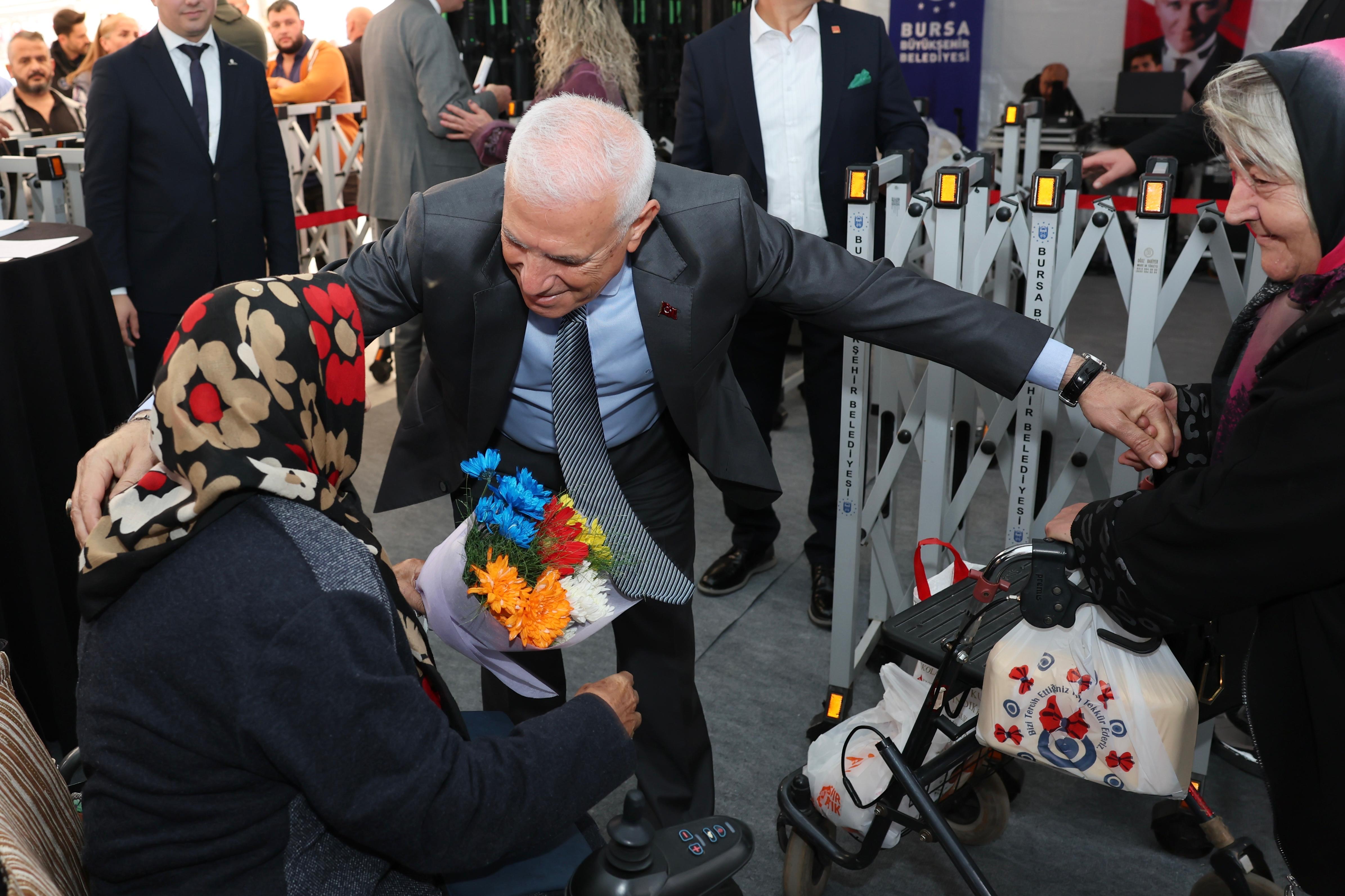 Başkan Bozbey, “Bursa’ya hizmet etmek bizim için onurdur”
