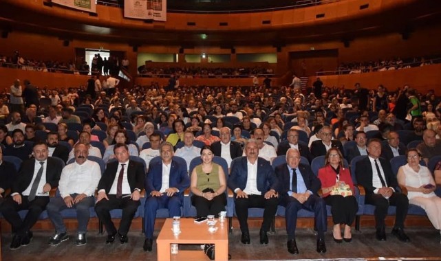 Başkan Deviren, Adaköy Cemevi Destek Konseri’ne Katıldı