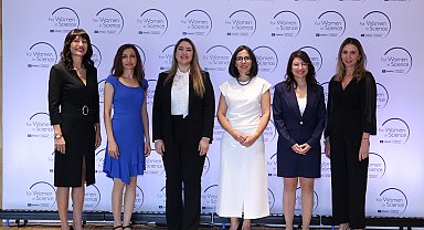 Bilim kadınlarının başarı hikayeleri kitap oldu