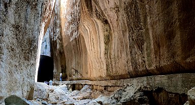 Bin esirin yaptığı Titus Tüneli ile Beşikli Mağara'yı 40 bin kişi ziyaret etti