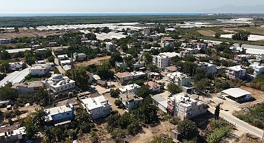 Bir kişinin arazisi hariç, tüm köye herkes hissedar