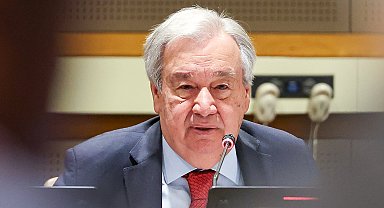 BM Genel Sekreteri Guterres: Dünya genelinde 673 milyon insan her gece aç yatıyor