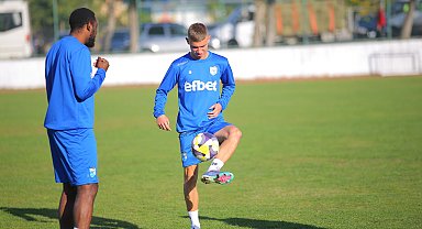 Bulgaristan Ligi'nin 17 yaşındaki Türk yeteneği Burak Akıncı'nın idolü Hakan Çalhanoğlu