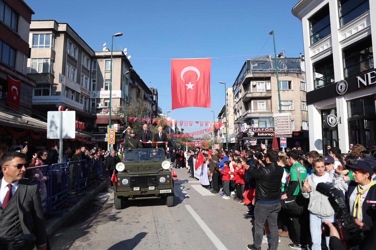 Bursa’da Cumhuriyet Bayramı coşkusu