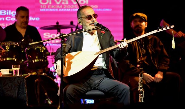 Bursa Festivali‘nde Soner Olgun konseri