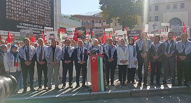 Bursa'da kadınlar 'Gazze İçin Sessiz Çığlık' etkinliğinde buluştu