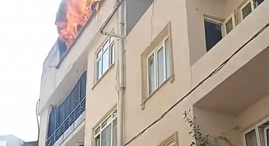 Bursa'da yangın çıkan daire kullanılamaz hale geldi