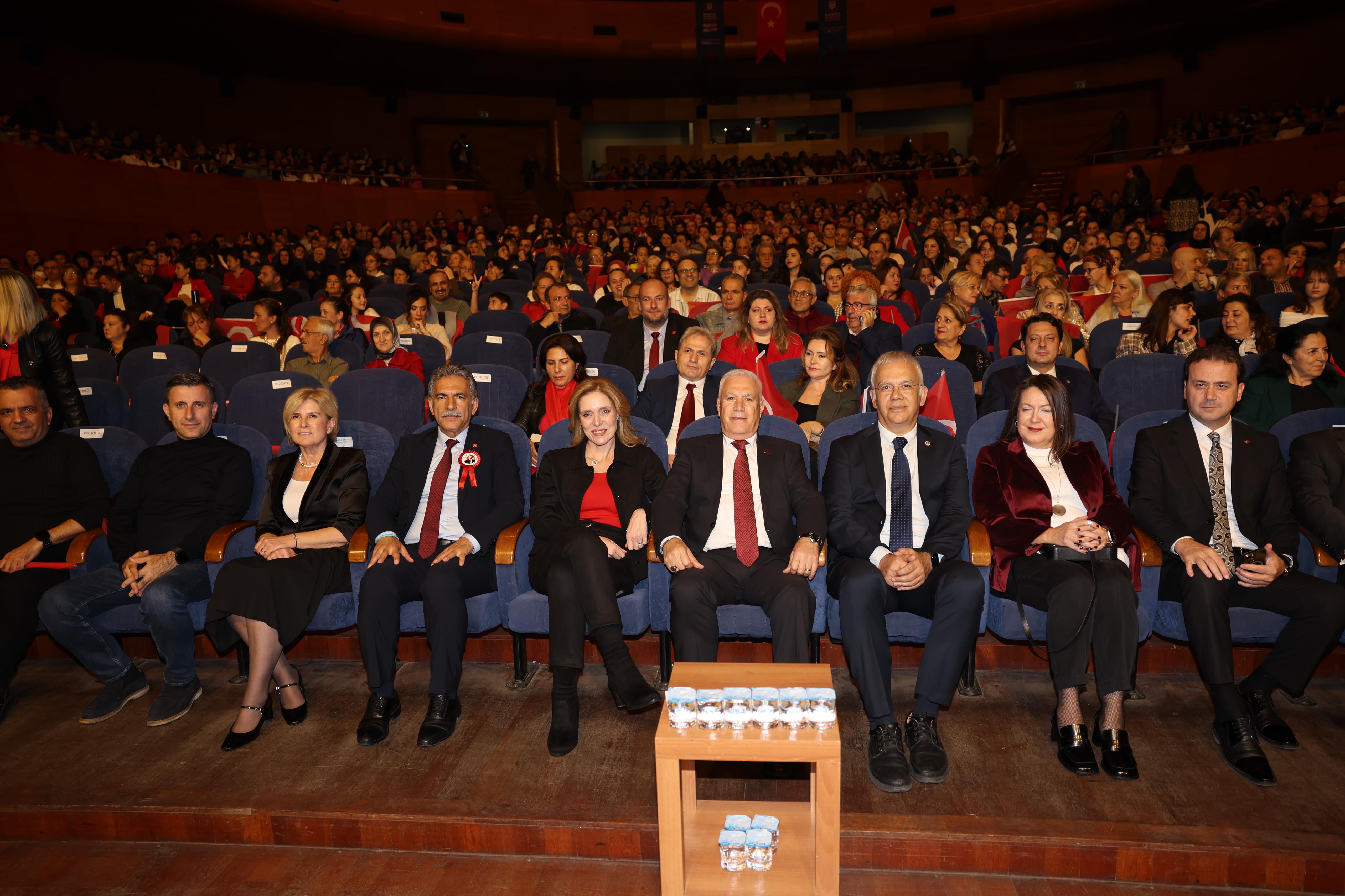 Büyükşehir’den ‘Cumhuriyet Kadınları’ konseri