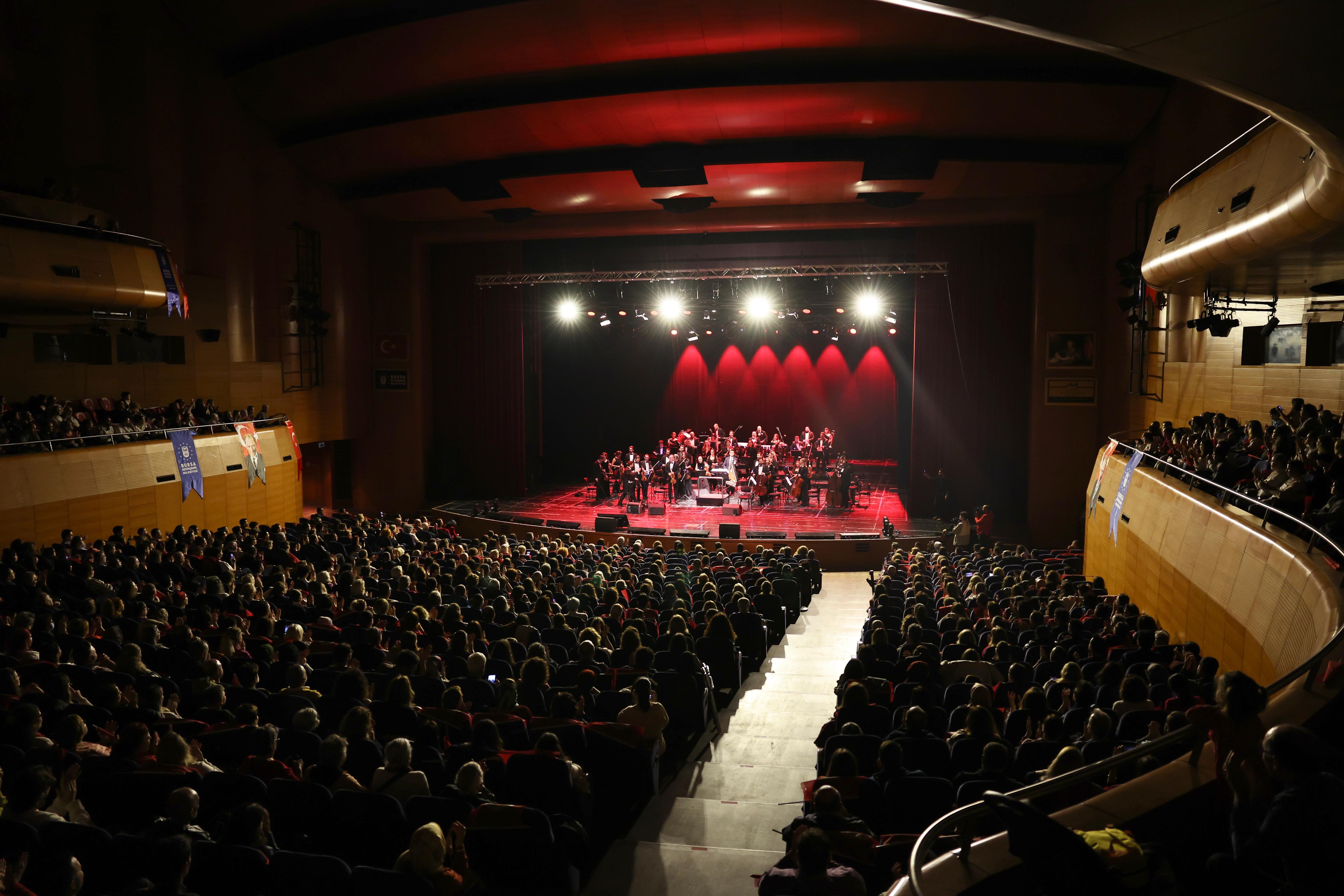 Büyükşehir’den ‘Cumhuriyet Kadınları’ konseri