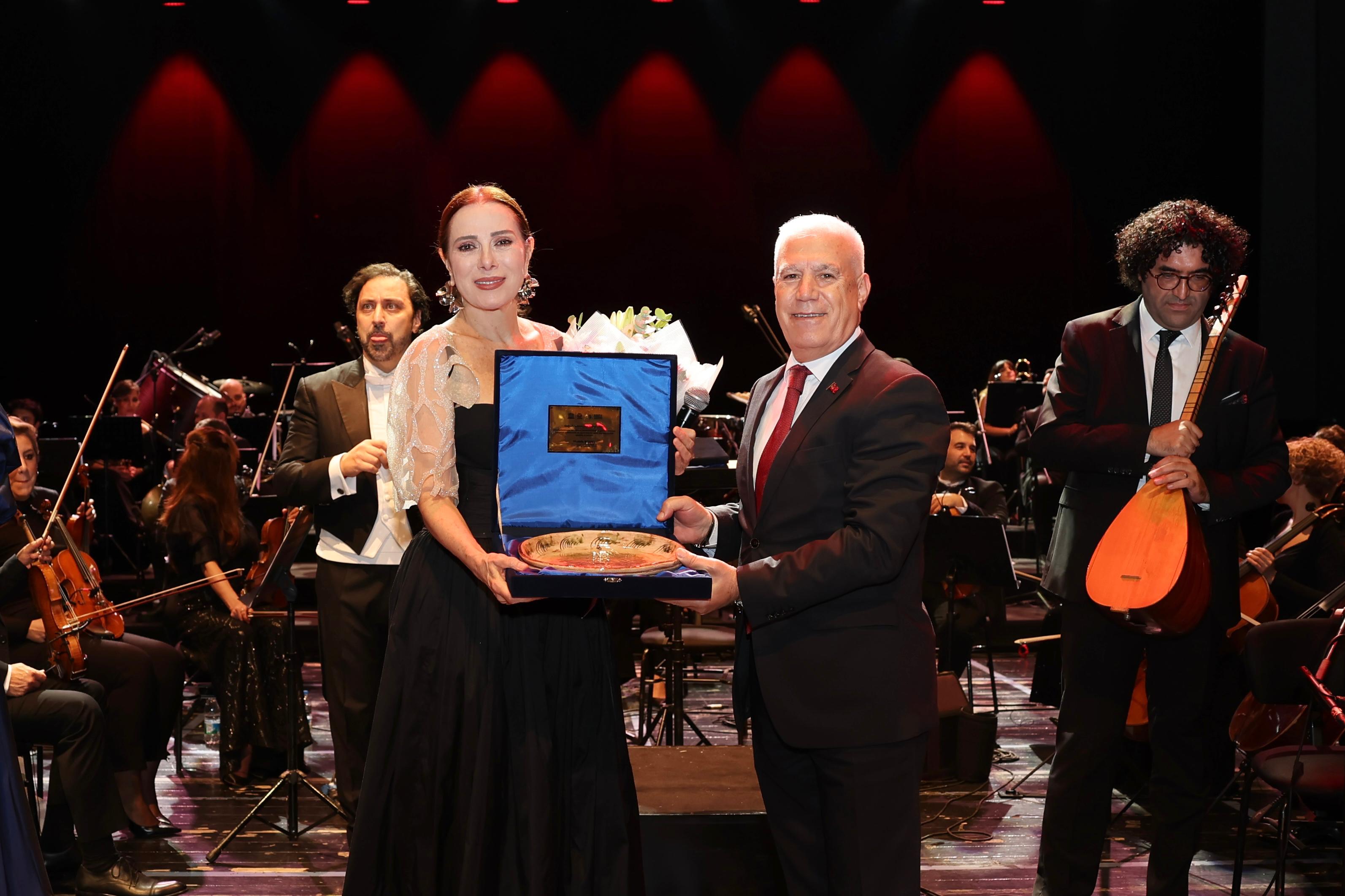 Büyükşehir’den ‘Cumhuriyet Kadınları’ konseri