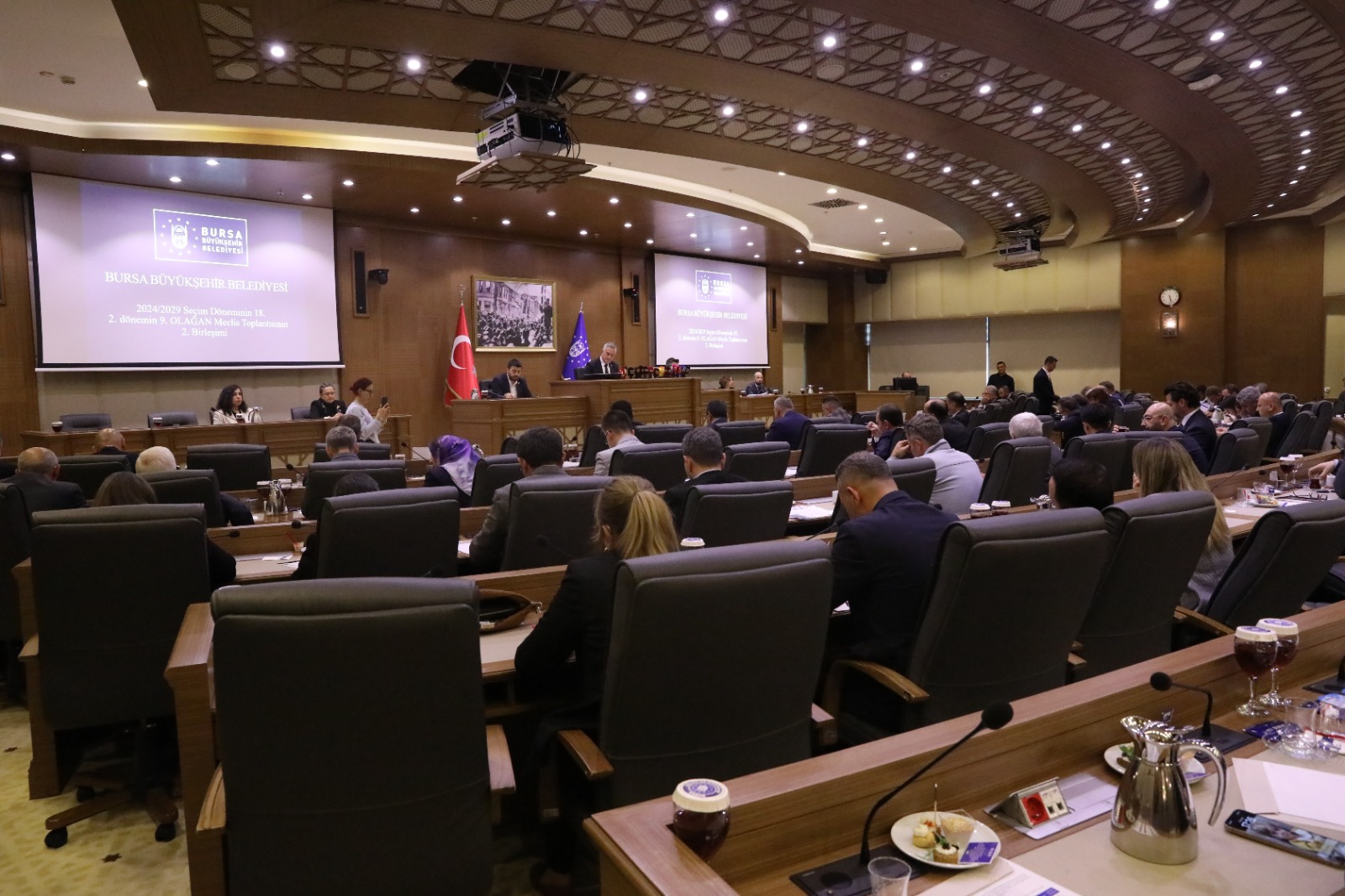 Büyükşehir’den tüm ilçelere asfalt desteği