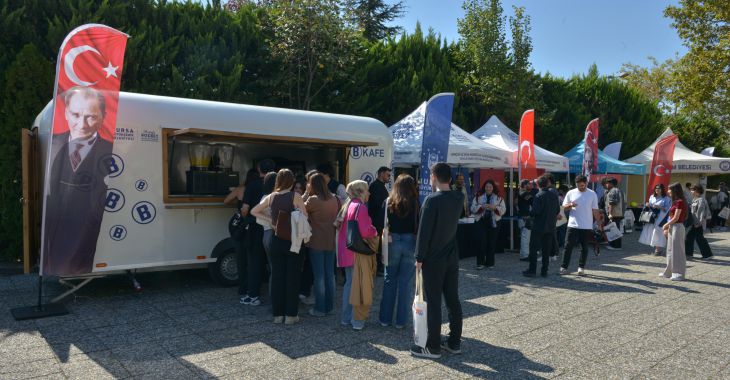 Büyükşehir’den üniversiteli gençlere sıcak karşılama