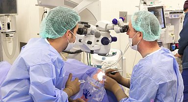 Canlı cerrahi sempozyumu: Beş klinik vaka incelendi