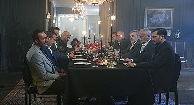 Çarşambanın vazgeçilmezi Eşref Rüya