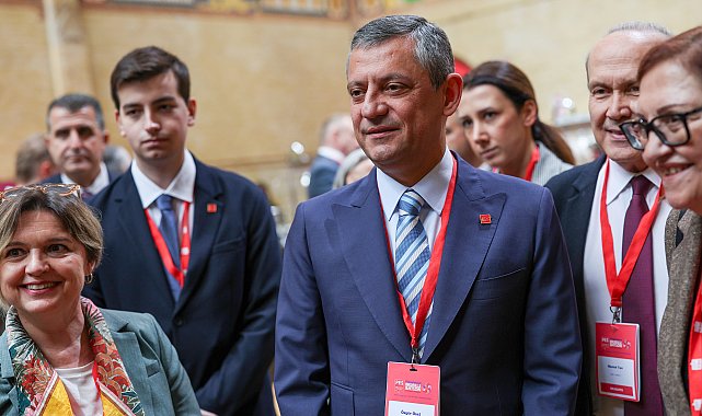 CHP Genel Başkanı Özel, Avrupa Sosyalist Partisi Kongresi'ne katıldı