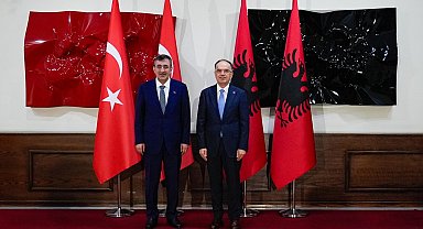 Cumhurbaşkanı Yardımcısı Yılmaz, Arnavutluk Cumhurbaşkanı Begaj ile görüştü
