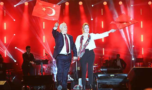 Cumhuriyet coşkusu, Bursa'yı sarıyor