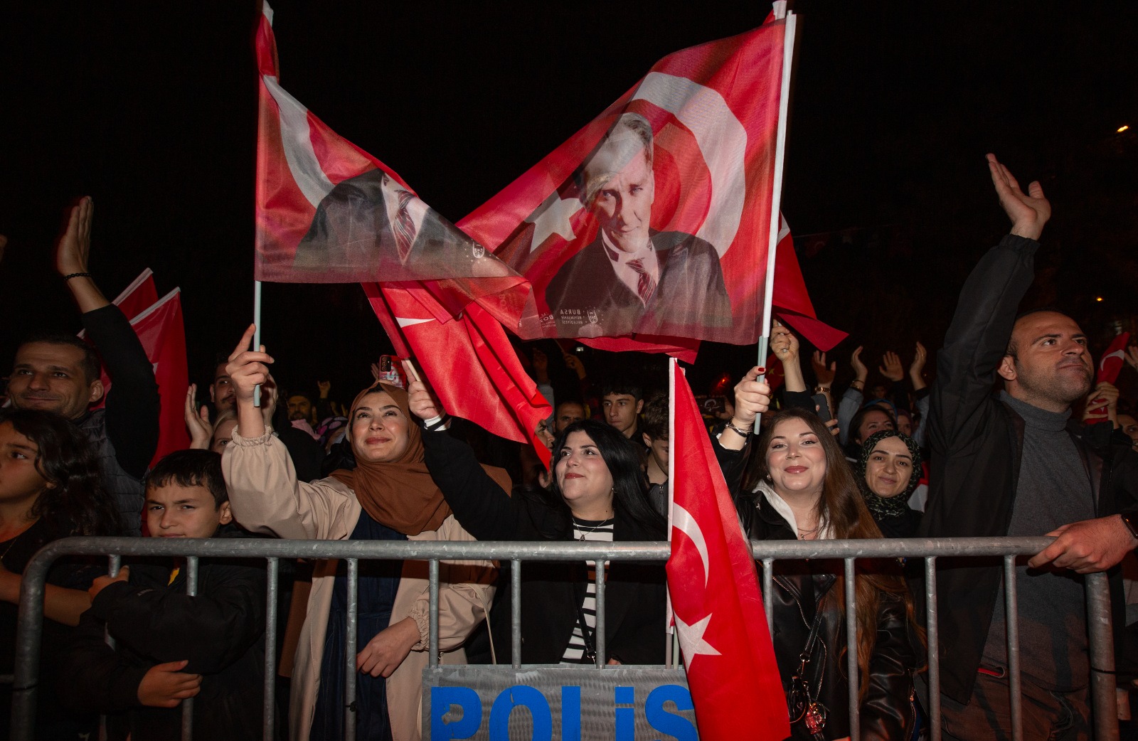 Cumhuriyet coşkusu, Kubat ile zirve yaptı