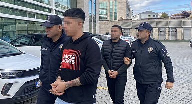 Darbettikleri arkadaşlarının telefonunu gasbettiler; 6 gözaltı