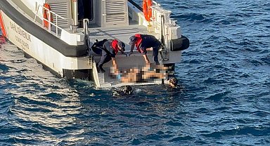 Denizde yüzme maskesi takılı halde cansız bedeni bulundu