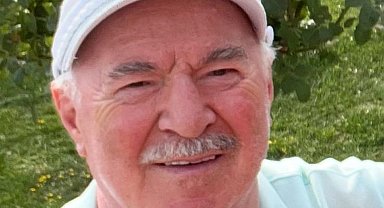 Doğa yürüyüşüne çıktığı dağda 'Zirveye yakınım' dedikten sonra kayboldu