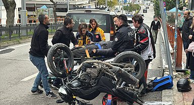 Dolmuşa arkadan çarpan motosikletin 16 yaşındaki sürücüsü yaralandı