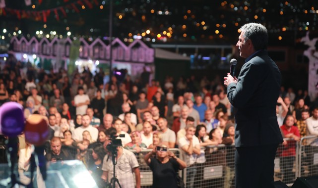 Dünyanın en kaliteli zeytini için coşkulu festival başladı