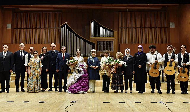 Emine Erdoğan, Gazze'ye yardım etkinliğine katıldı