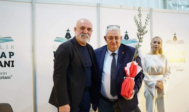 Ercan Kesal: Onurlu yaşamanın yolunu inşa etmeliyiz