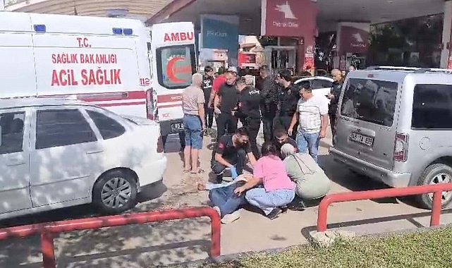 Eski eşi ile onun yanındaki kişiyi bıçaklayıp, kaçtı