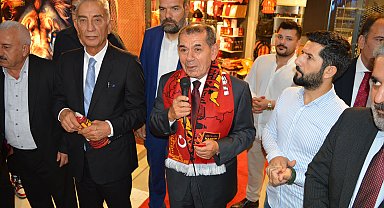 Galatasaray Başkanı Dursun Özbek: Şampiyonluklarımız da inşallah birlikteliğimizi devam ettirecek