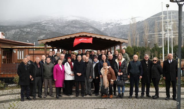 Gemlik Belediye Başkanı Şükrü Deviren Muhtarlarla Buluştu