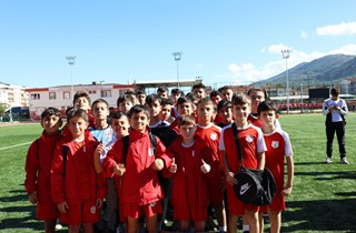 Gemlik Belediyesi’nden Spor Kulüplerine Destek