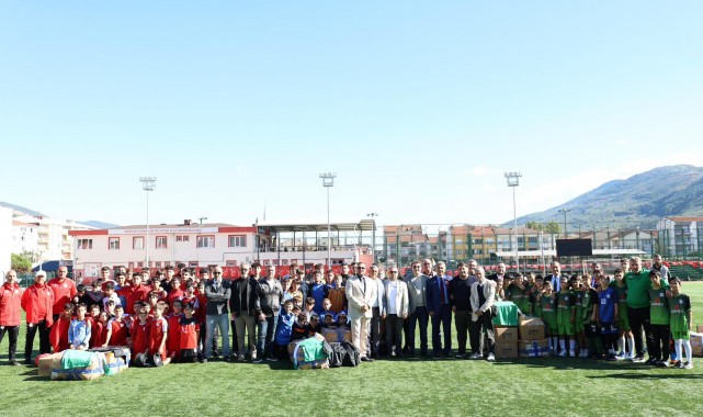 Gemlik Belediyesi’nden Spor Kulüplerine Destek