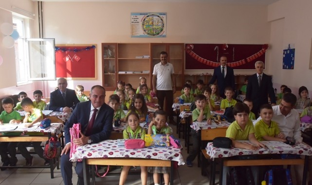 Gemlik Belediyesi öğretmenleri unutmadı