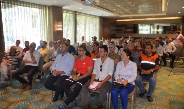 Gemlik Belediyesi STK’lar ve muhtarları yönetime katıyor