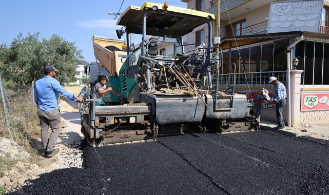 Gemlik Belediyesi Ulaşımda Kaliteyi Asfalt İle Arttırıyor