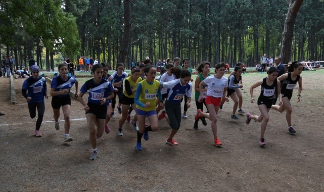 Gemlik Belediyespor Atletizm Türkiye Şampiyonasında