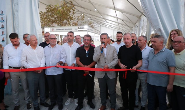 Gemlik Kitap Limanı kapılarını kitapseverlere açtı