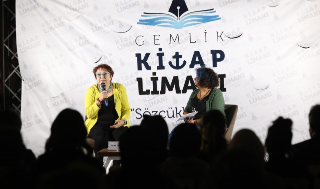 Gemlik Kitap Limanı’nda edebiyat gecesi