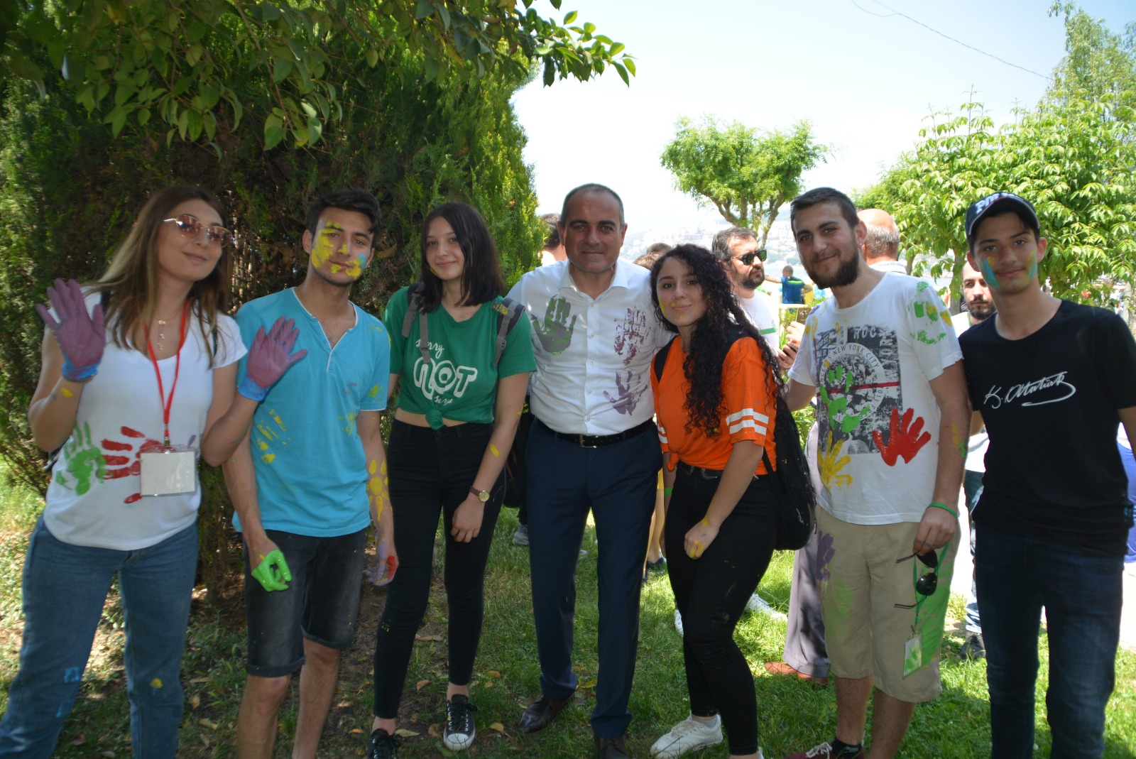 Gemlik Sahili Renklendi